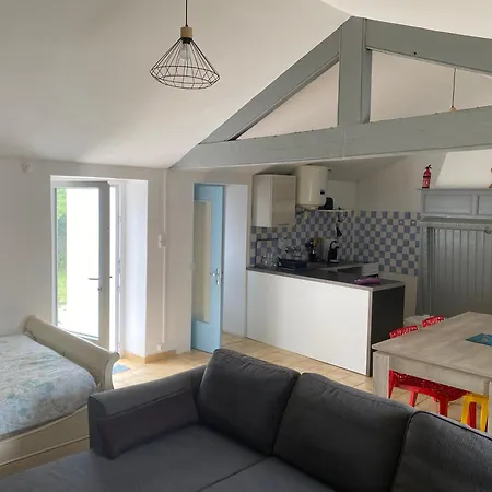 Maison Chez Meme * Barbâtre