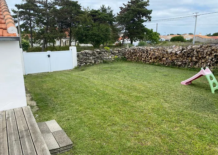 Dom wakacyjny Maison Chez Meme Barbâtre